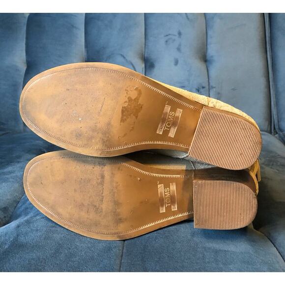 TOMS Leila Bootie U.S. Women's Size 8 Oxford Tan Suede Embossed Tassel Detail - Picture 6 of 8